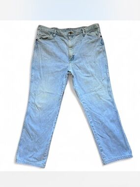 40X34 Wrangler Light Blue Straight Leg Jeans